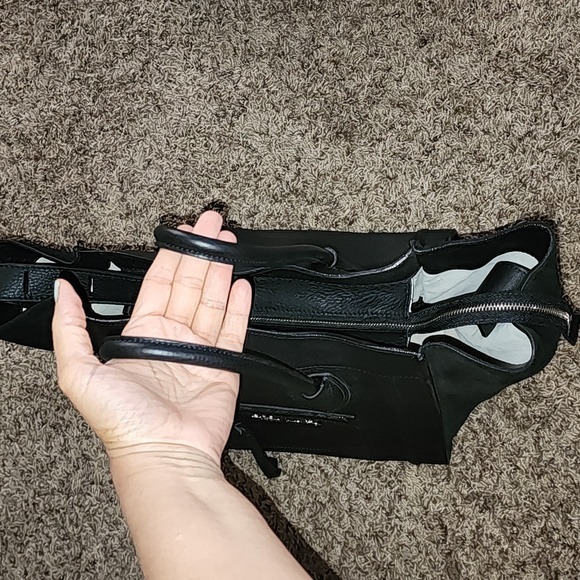 MARIO VALENTINO MADE IN ITALY REAL LEATHER LARGE CELINE LIKE TOTE BAG EUC - Picture 12 of 14